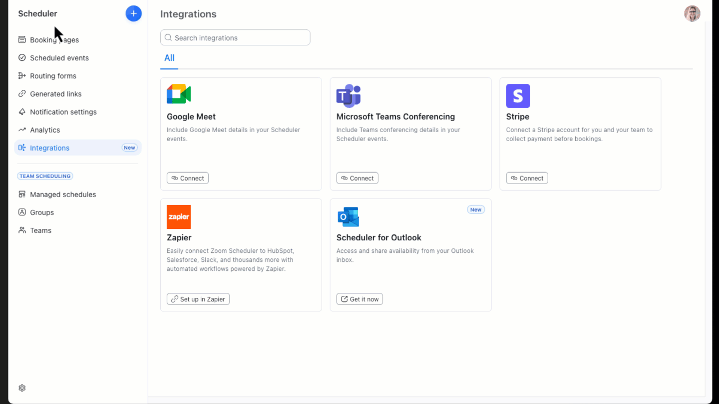 Zoom integration with Outlook.gif